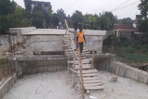 ২৩ কোটি টাকার সেতুতে নেই সংযোগ সড়ক