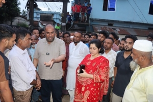 সড়ক বন্ধ, দু*র্ভোগে রুস্তুমপুরবাসী- স*মাধানে মাঠে সিসিক প্রশাসক