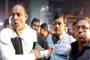 হবিগঞ্জে লিফলেট বিতরণের সময় আ.লী*গ নেতাকে পি*টুনি