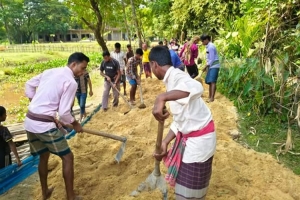 গোয়াইনঘাটে লাউরকুনি সমাজ কল্যাণ পরিষদের উদ্যোগে স্বেচ্ছাশ্রমে রাস্তা সংস্কার গোয়াইনঘাটে লাউরকুনি সমাজ কল্যাণ পরিষদের উদ্যোগে স্বেচ্ছাশ্রমে রাস্তা সংস্কার