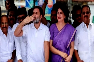 প্রথমবারের মতো মনোনয়নপত্র জমা দিলেন প্রিয়াংকা