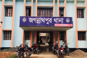 জুয়া খেলায় বারণ করায় চেয়ারের আঘাতে গৃহবধূর মৃত্যু, স্বামী পলাতক