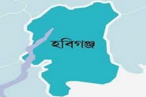 হবিগঞ্জে পাগল পে টা নো সেই যুবক কা রা গা রে