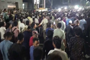 হাসনাত আব্দুল্লাহর গাড়িতে হা ম লা র প্রতি*বাদে এনসিপির বি ক্ষো ভ