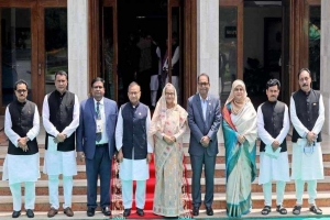 হবিগঞ্জ জেলা পরিষদ চেয়ারম্যান আলেয়া আক্তারের শপথ গ্রহণ