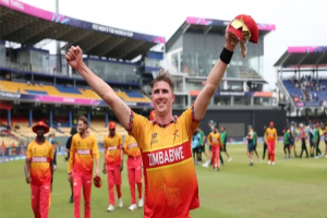 বিশ্বকাপে জিম্বাবুয়ের কাছে অস্ট্রেলিয়ার লজ্জার হার