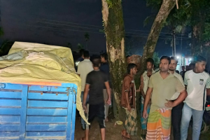 গোলাপগঞ্জে জনতার হাতে ভা-রতীয় মসলা জ-ব্দ