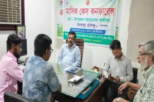 সংবাদ প্রকাশের পর মাধবপুর সমাজসেবা অফিসে উপপরিচালকের পরিদর্শন