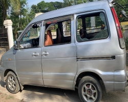 ছাতকে গণফোরামের প্রার্থী আইয়ুব করম আলীর গাড়িতে হামলা