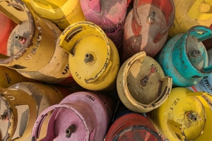 এলপি গ্যাসের দাম কমলো