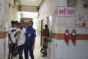 চুয়াডাঙ্গায় ম দ পা নে ৬ জনের মৃ ত্যু