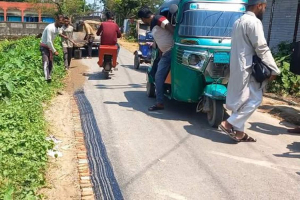 ওসমানীনগরে বুরুঙ্গা বাজার সড়ক সংস্কারে অনিয়মের অভিযোগ