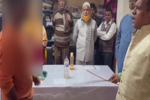 শিক্ষিকাকে ইভটিজিং: শাস্তি দিলেন উপজেলা চেয়ারম্যান, ভিডিও ভাইরাল