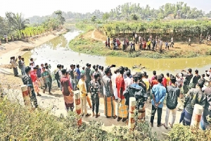 রাখাইনে গোলাগুলি, টেকনাফে ঢোকার চেষ্টায় রোহিঙ্গারা