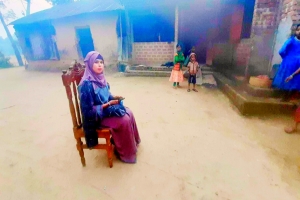 কমলগঞ্জে বিয়ের দাবিতে প্রেমিকের বাড়িতে প্রেমিকার অনশন