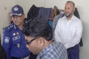 চুনারুঘাটে আশা কমপ্লেক্সে ডা কা তি ঘটনায় পুলিশ সুপারের পরিদর্শন