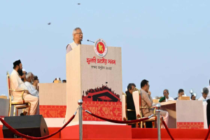 নির্বাচন কীভাবে করবেন তা নিয়ে নিজেরা বসুন: ড. ইউনূস
