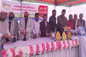 জগন্নাথপুরে শিক্ষার্থীদের মধ্যে মেধাবৃত্তি বিতরণ