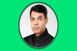 উন্নয়নের স্বপ্ন দেখাচ্ছেন জিল্লুর রহমান