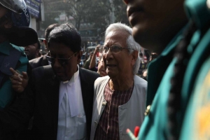 ড. ইউনূসের ৬ মাসের কারাদণ্ড