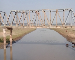 ব্যক্তির দখলে আস্ত নদী 