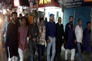 সিলেটে দুই সাংবাদিকের ওপর হা/মলার প্র/তিবাদে মিছিল সিলেটে দুই সাংবাদিকের ওপর হা/মলার প্র/তিবাদে মিছিল