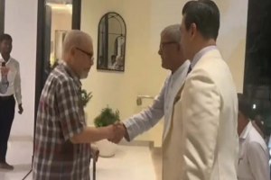 হবিগঞ্জে এমপি ফয়সলের  বাসভবনে মন্ত্রী মীর্জা ফখরুল