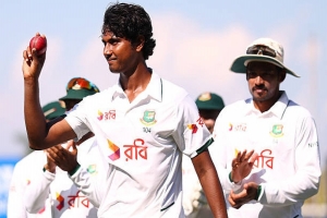 দুর্দান্ত হাসান, অস্ট্রেলিয়ার বিপক্ষে বাংলাদেশের দাপট