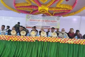 কুলাউড়ায় নির্মাণ শ্রমিক ইউনিয়নের আলোচনা সভা