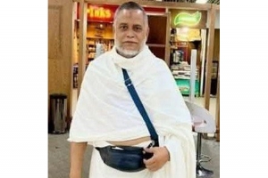পবিত্র ওমরা পালনে স্ব-স্ত্রীক সৌদি আরব গমণ করলেন জিকে গউছ