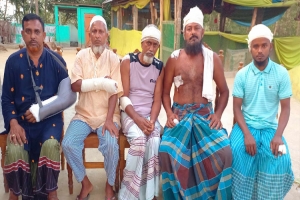 বড়লেখায় ভূমি নিয়ে বিরোধ,হা ম লা য় আ হ ত ১০, থানায়  মাম লা, গ্রে প্তা র হয়নি কেউ