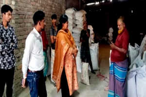 ময়মনসিংহে মজুদকৃত সরকারি চাল জ*ব্দ