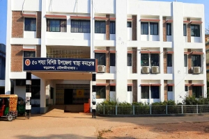 বড়লেখায় শীতের সঙ্গে বাড়ছে রোগবালাই, হাসপাতালে উপচেপড়া ভীড়