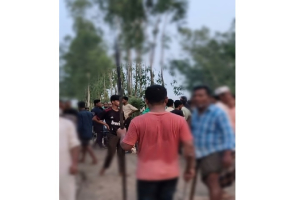 মাধবপুরে সালিশে ভিডিও ধারণকে কেন্দ্র করে সংঘ*র্ষ, আহ*ত ৪০ মাধবপুরে সালিশে ভিডিও ধারণকে কেন্দ্র করে সংঘ*র্ষ, আহ*ত ৪০