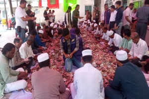 শাহজালালের (রহ.) মাজারে ৫ম দফায় চলছে টাকা গণনা শাহজালালের (রহ.) মাজারে ৫ম দফায় চলছে টাকা গণনা