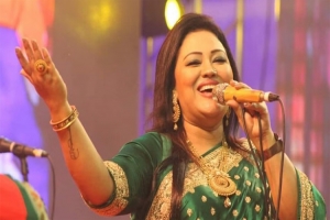 কণ্ঠশিল্পী মমতাজ বেগমের ব্যাংক হিসাব জব্দ
