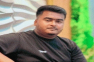 মায়ের ওষুধ আনতে বেরিয়ে আর ফিরলেন না রাসেল মায়ের ওষুধ আনতে বেরিয়ে আর ফিরলেন না রাসেল