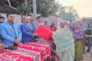 মাধবপুরে চা শ্রমিকদের মাঝে শীত বস্ত্র বিতরণ    
