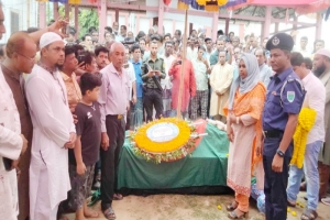 লাখাইয়ে নিজ বাড়িতে চিরনিদ্রায় শায়িত বীর মুক্তিযোদ্ধা আমরেন্দ্র লাল রায়