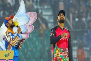 খুলনার বি প ক্ষে টস জিতে ব্যাটিংয়ের সি দ্ধা ন্ত সিলেটের