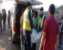 চট্টগ্রামে কাভার্ডভ্যানের চাপায় প্রাণ গেল ৩ জনের