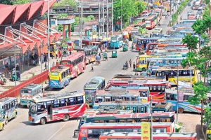 ঈদযাত্রায় বাসের অগ্রিম টিকিট বিক্রি শুরু ১৪ মার্চ