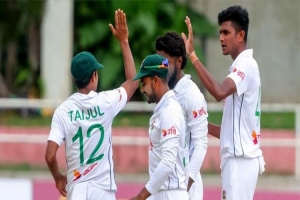 বেশি কিছু চেষ্টা না করে নাহিদ রানার ৫ উইকেট