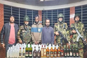 নবীগঞ্জে সে না বা  হি নী র অ ভি যা নে গ্রে ফ তা র ২
