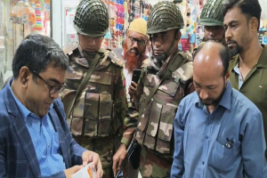 মেহেরপুরে তিন প্রতিষ্ঠানকে ১ লাখ ৭৫ হাজার টাকা জ রি মা না