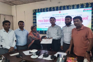 মাধবপুরে প্রশিক্ষণ শেষে সার্টিফিকেট ও ঋন বিতরণ