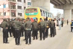 ব্রাহ্মণবাড়িয়ায় বাস দু র্ঘ ট না য় ১১ আনসার সদস্য আ হ ত