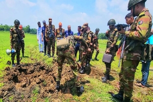 সুনামগঞ্জে মিলল ব্রিটিশ আমলের সচল গ্রে নে ড,  নি ষ্ক্রি য় করলো সে না বা হি নী