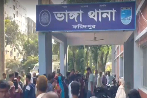 ভা ঙ চু রে র মা ম লা য় ২২ জন  গ্রে ফ তা র