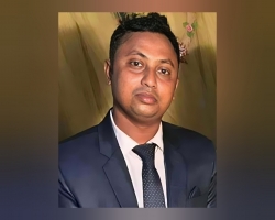 মাকে ডাক্তার দেখিয়ে রুয়েলের হলো না বাড়ি ফেরা